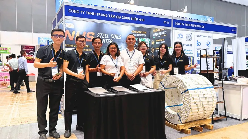 Đội ngũ NHS tại gian hàng Triển lãm MTA 2026, SECC